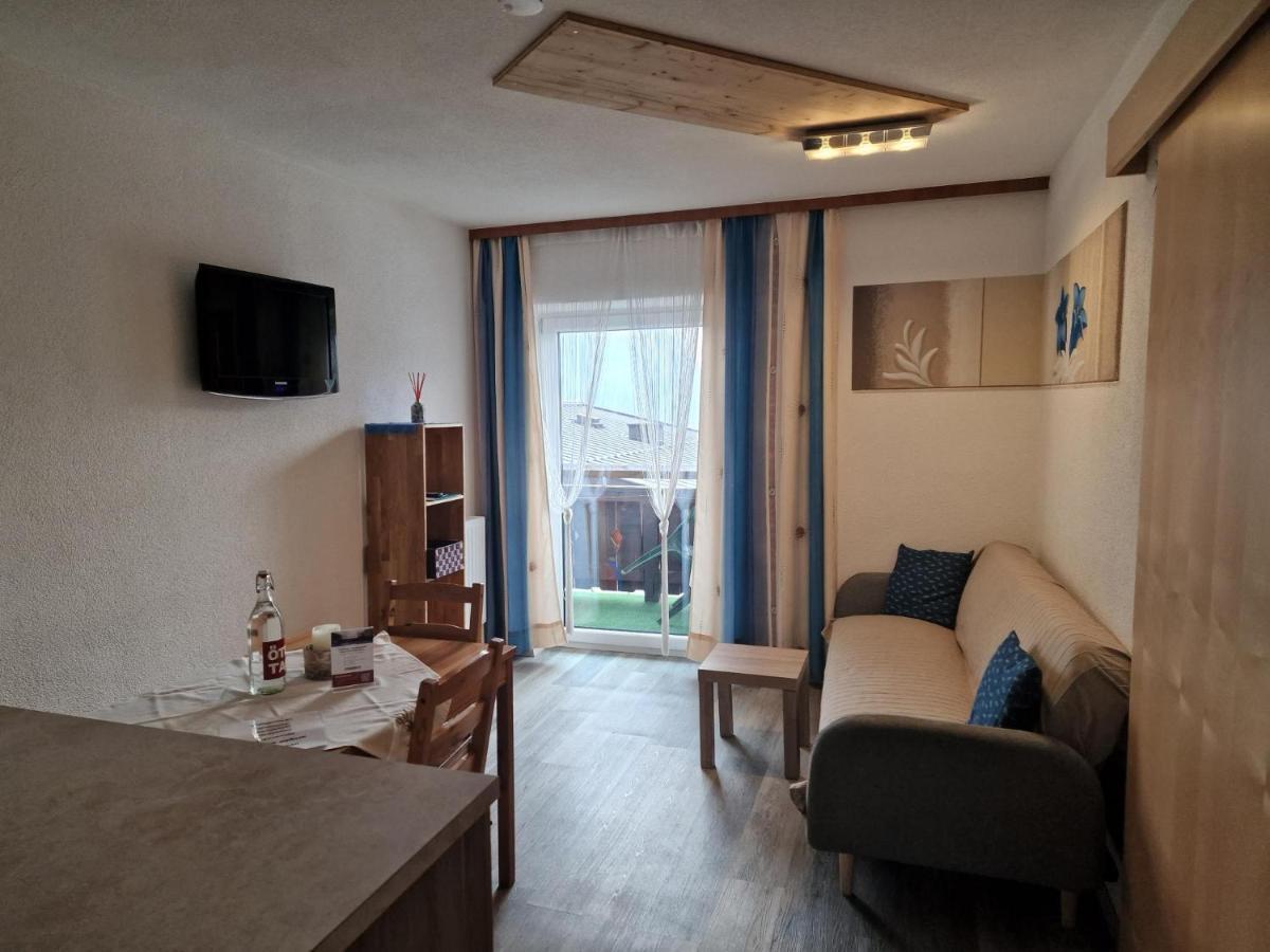Gaestehaus Fernblick Sautens Buitenkant foto