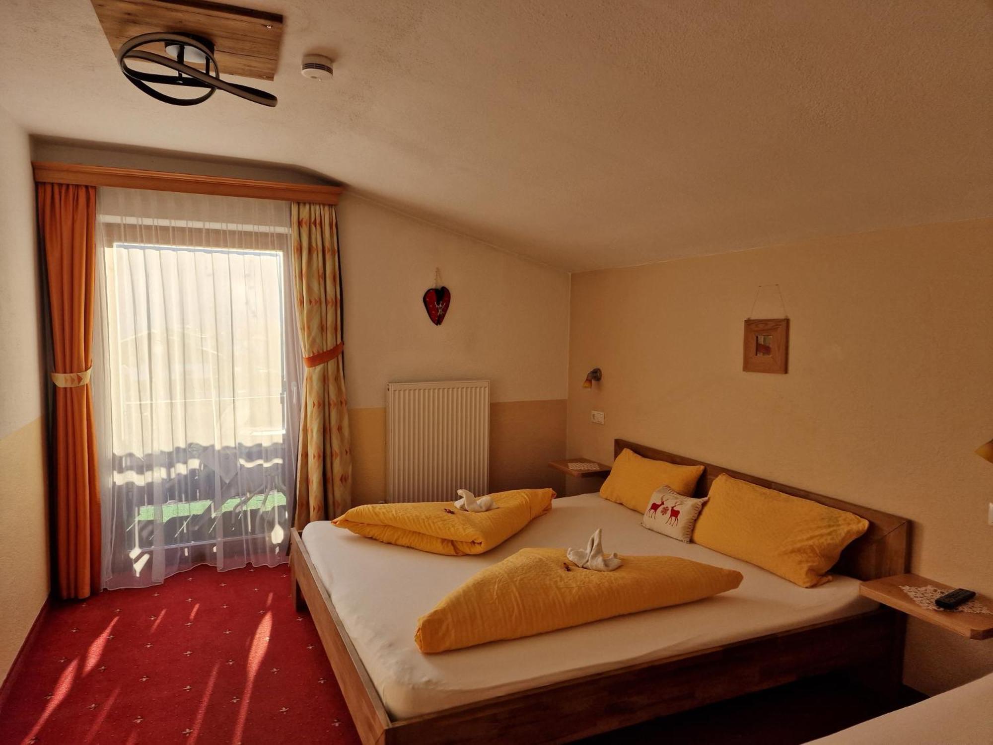 Gaestehaus Fernblick Sautens Buitenkant foto